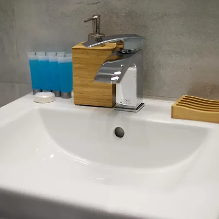 Wyspa Slodowa Modern شقة *